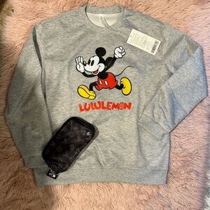 Lululemon DISNEY X "inspired" sweatshirt xl